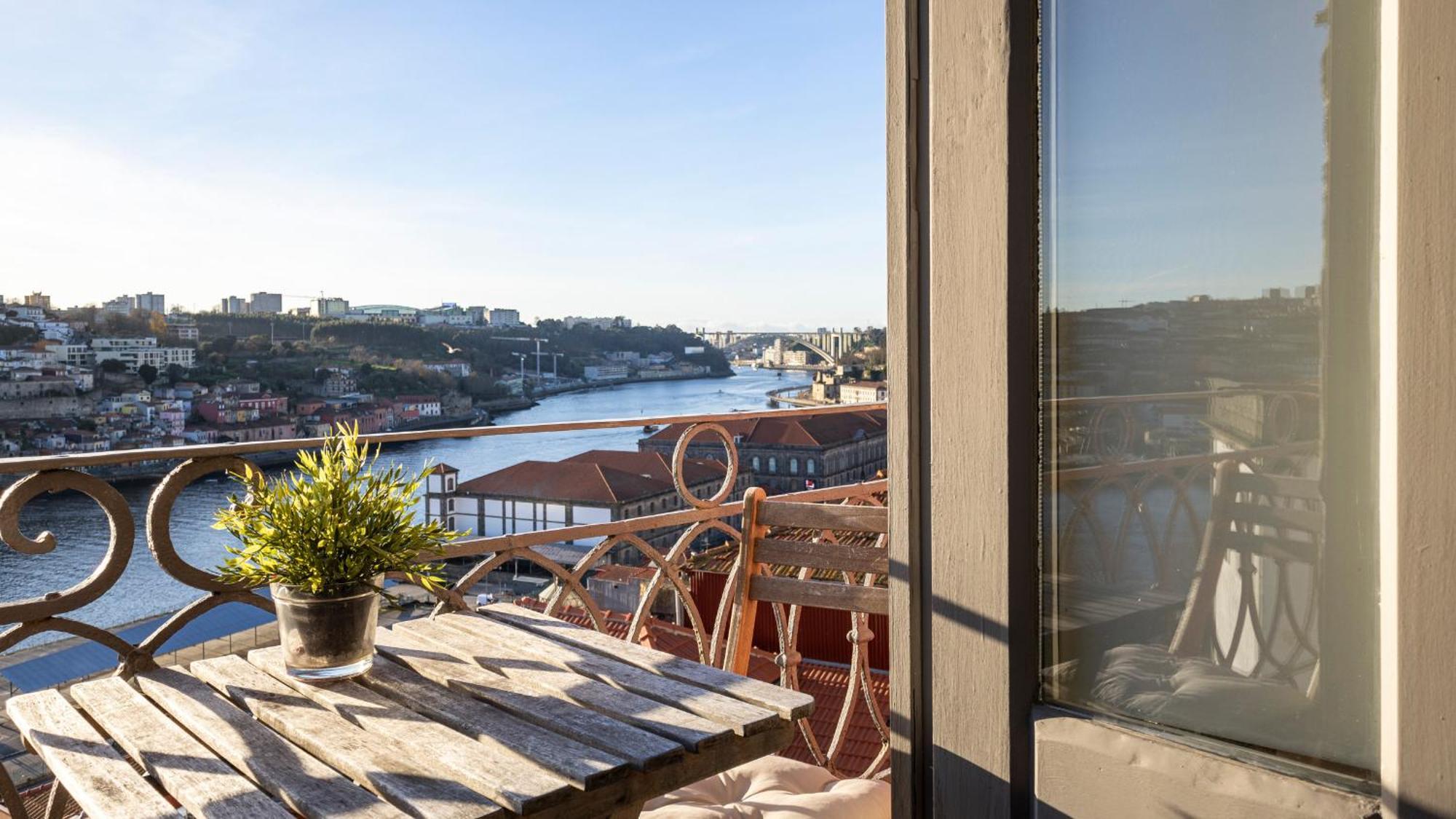 Authentic House Appartamento Oporto